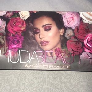 Huda Rose Gold ✨✨REMASTERED✨✨